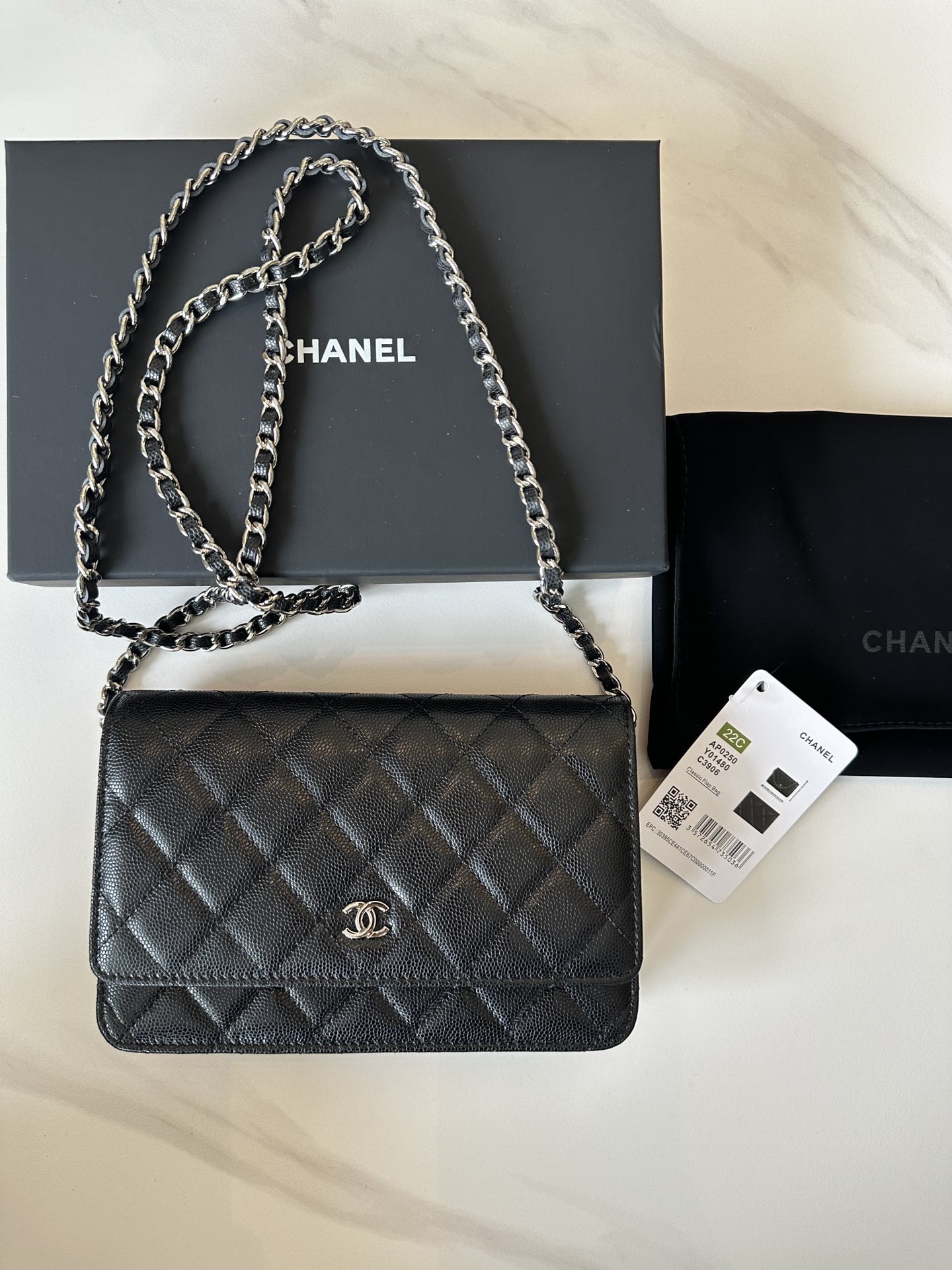 Chanel ball grain leather 0250