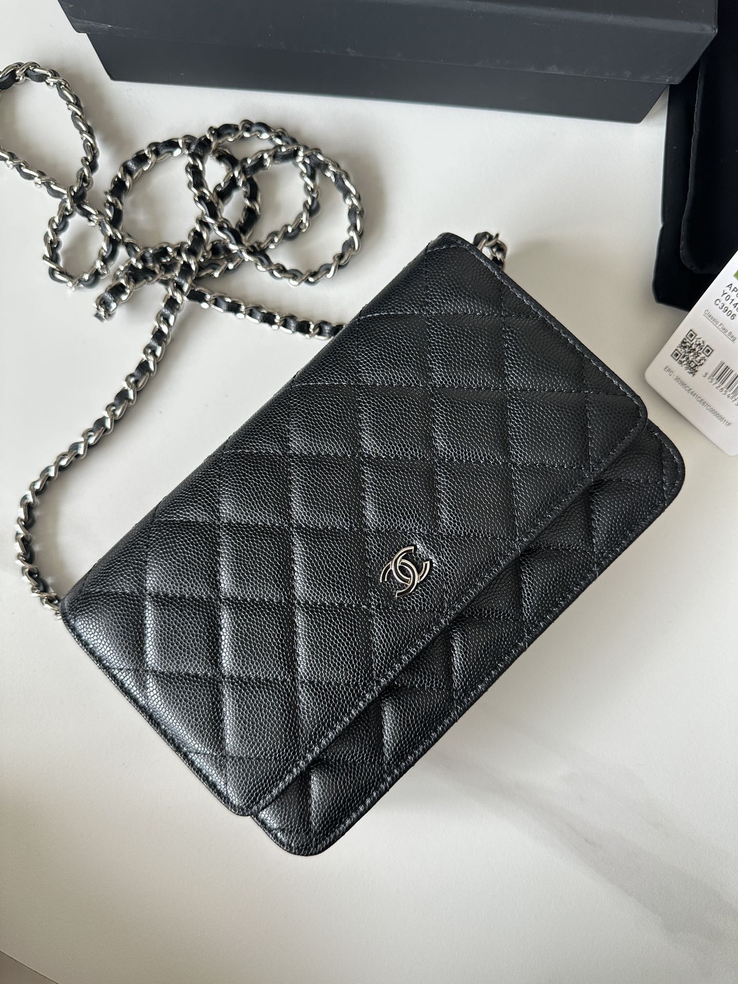 Chanel ball grain leather 0250