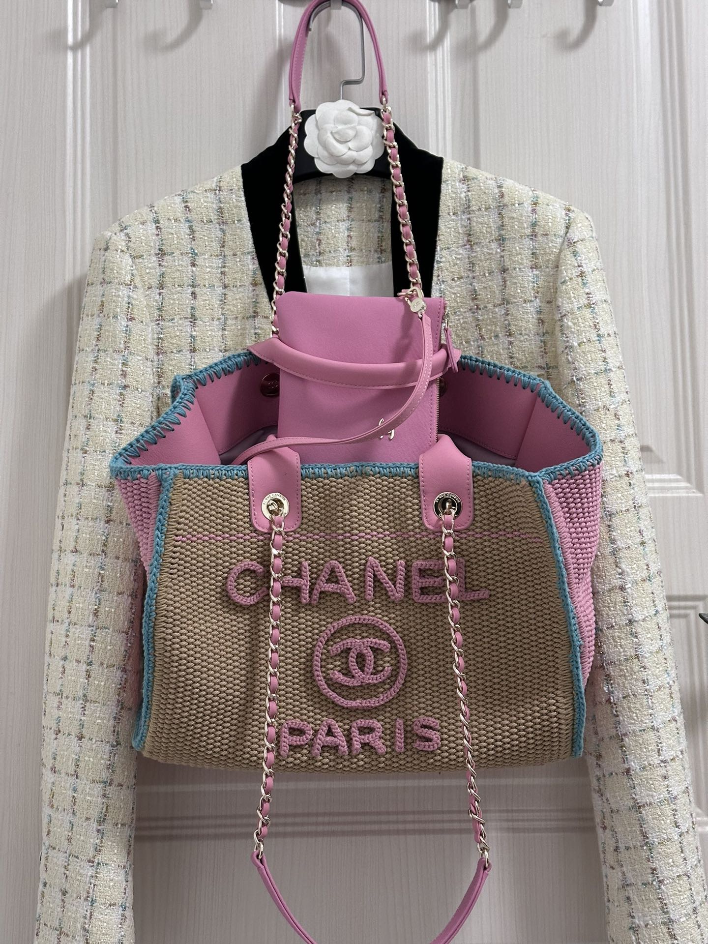 Chanel beach bag AS32574