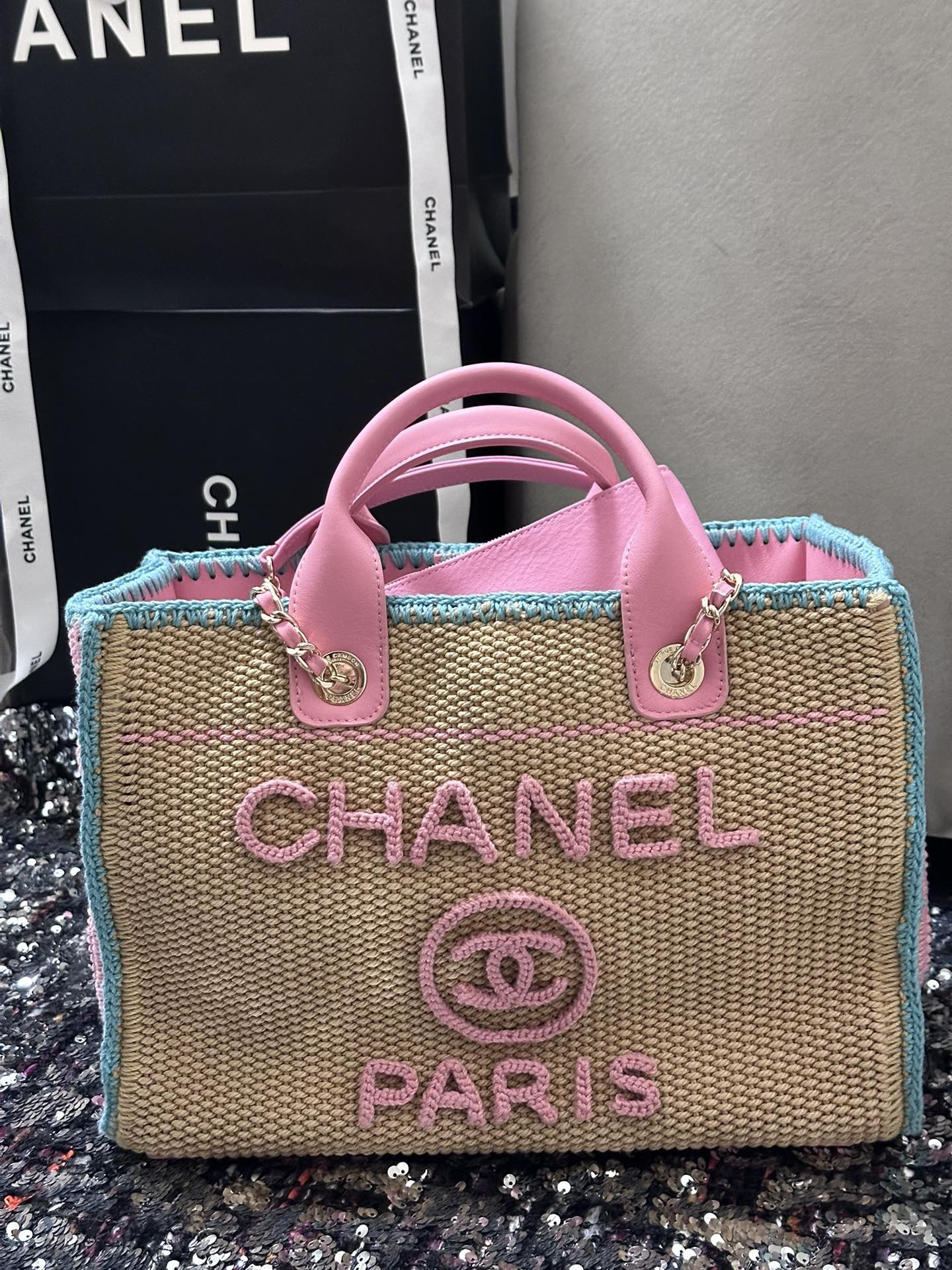 Chanel beach bag AS32574