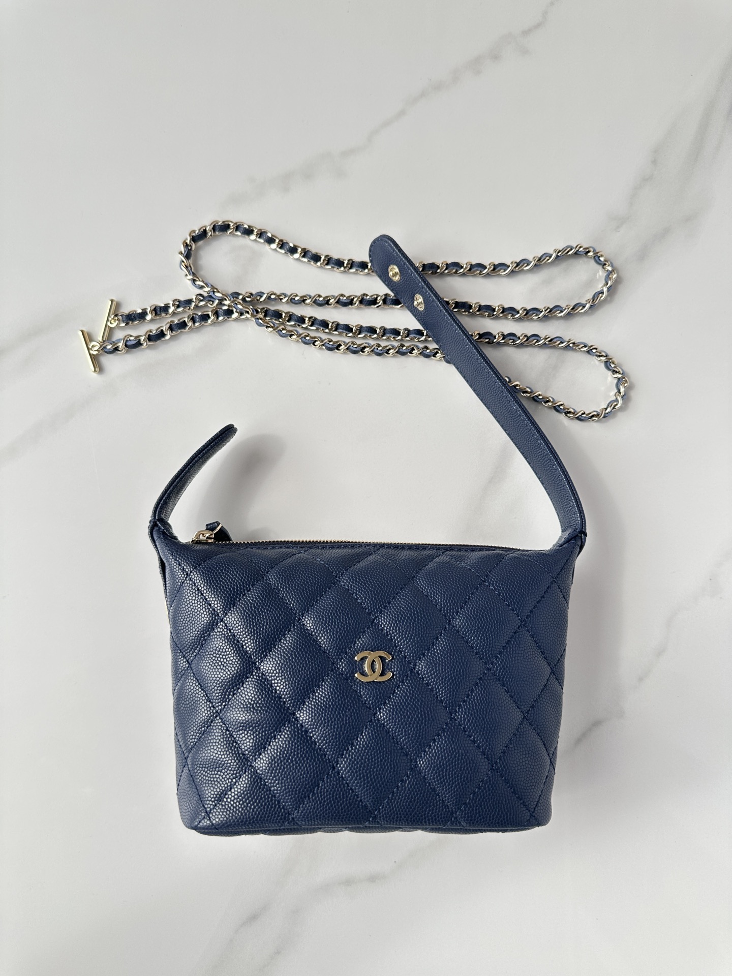 Chanel lunch box bag AS43861