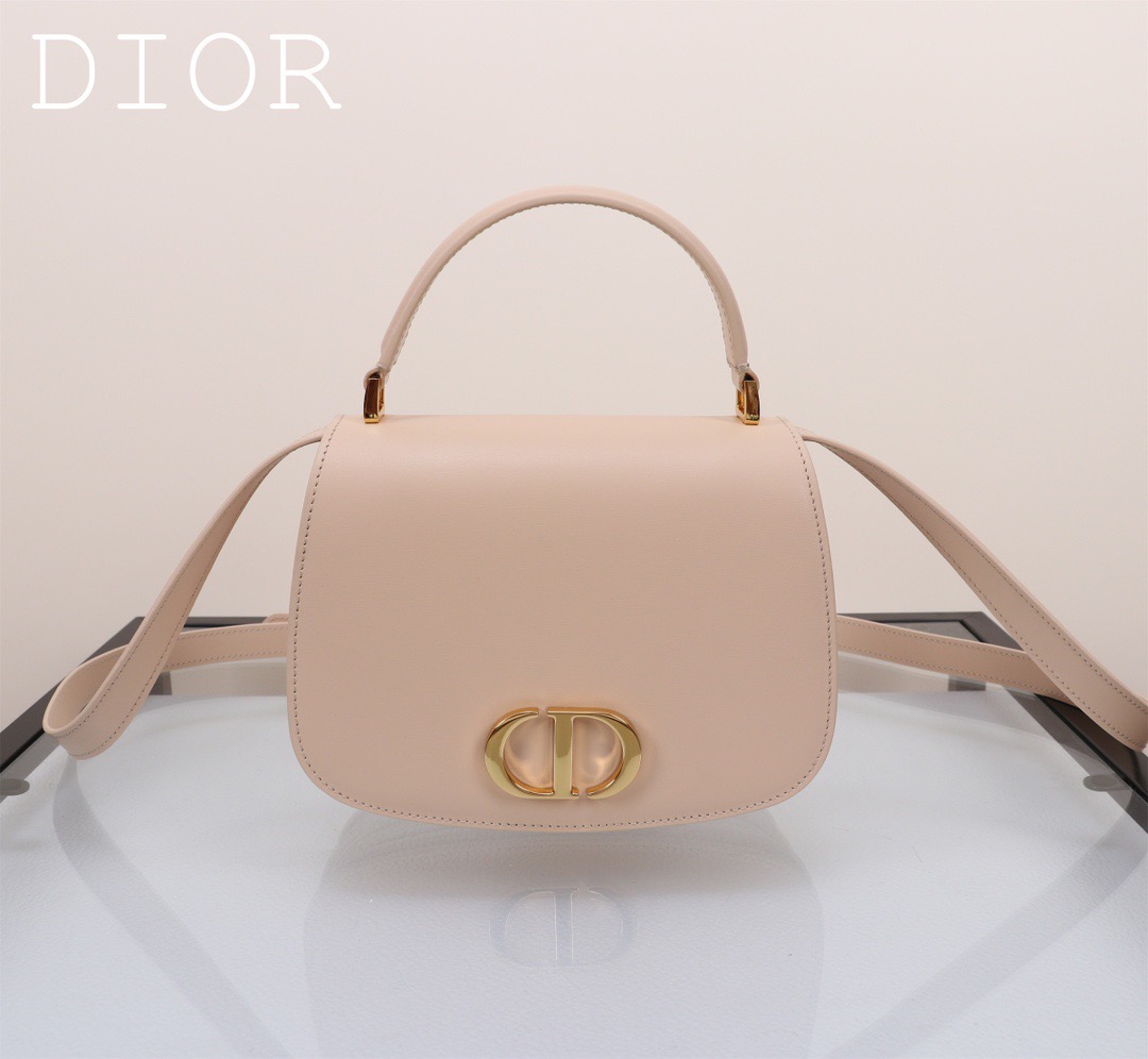 Dior montaigne avenue top handle 9371