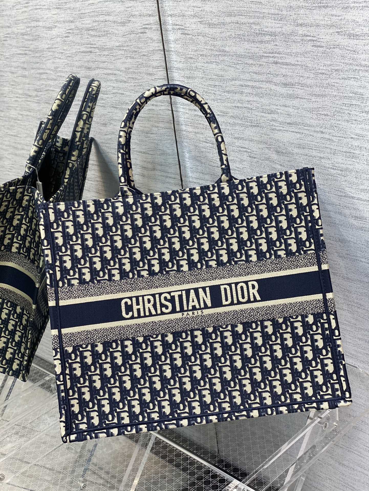 Dior Tote GM D0128