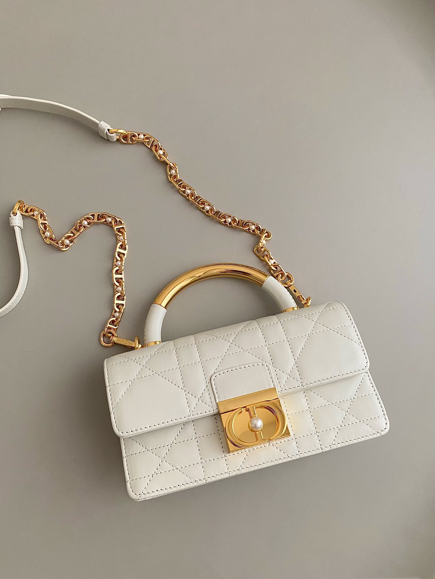 Mini Dior Ange bag D0142