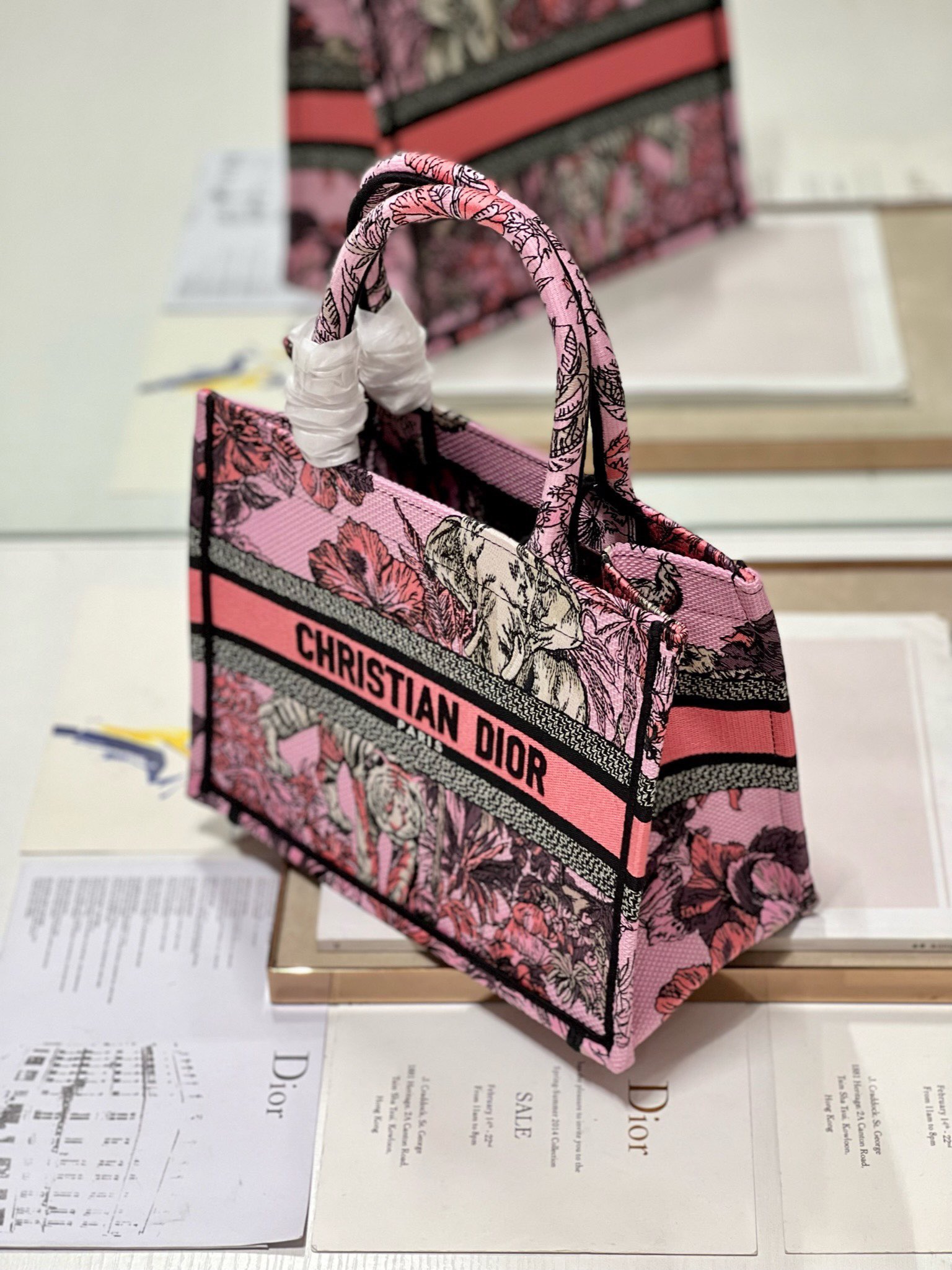 Dior Mini book tote D0155