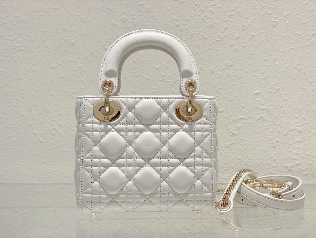 Lady Dior three-grid white D0161