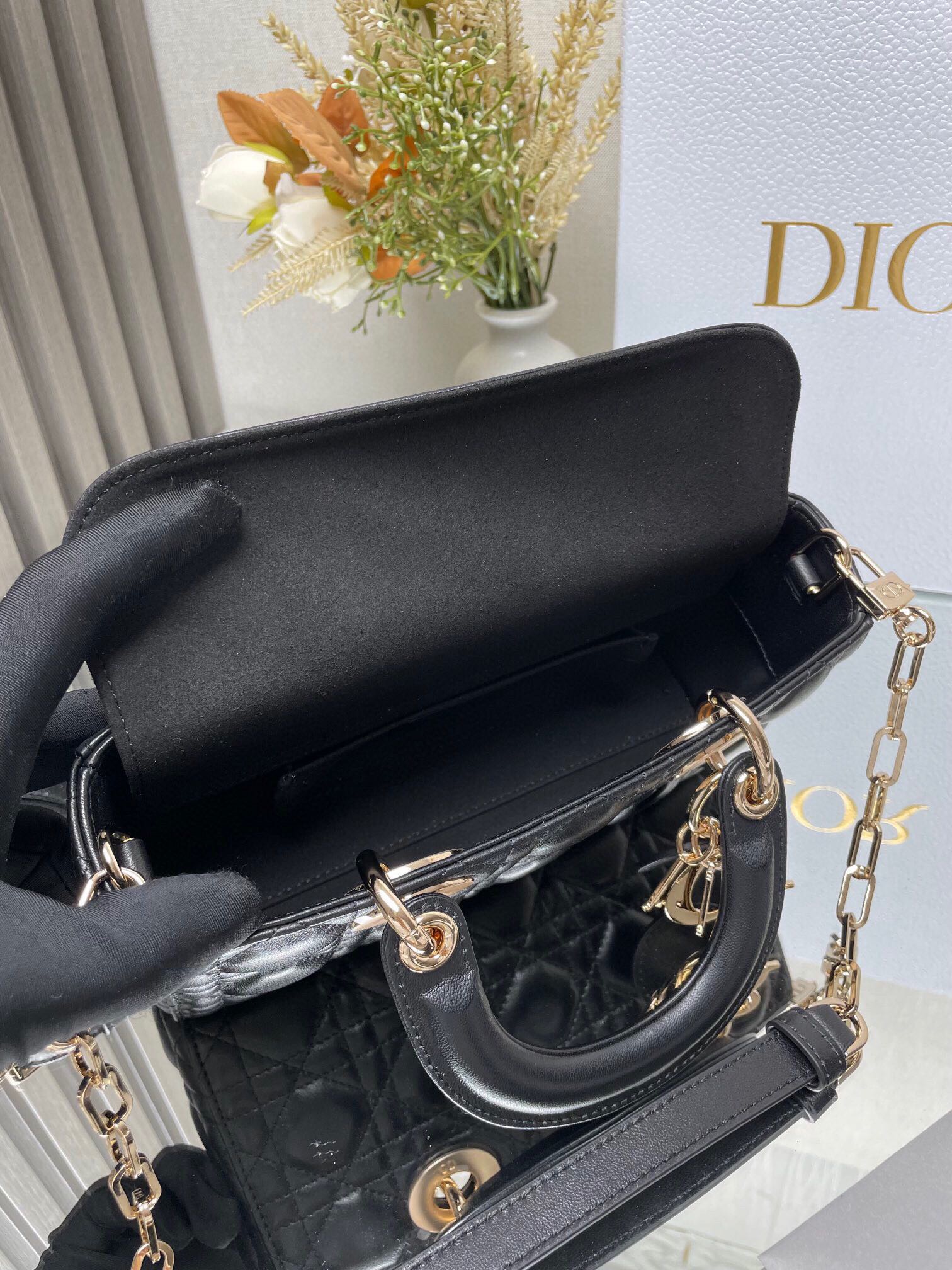 Lady Dior Handbag "Black Lambskin" D0165