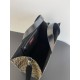 Fendi's old-fashioned Dragon Year shopping bag F0014