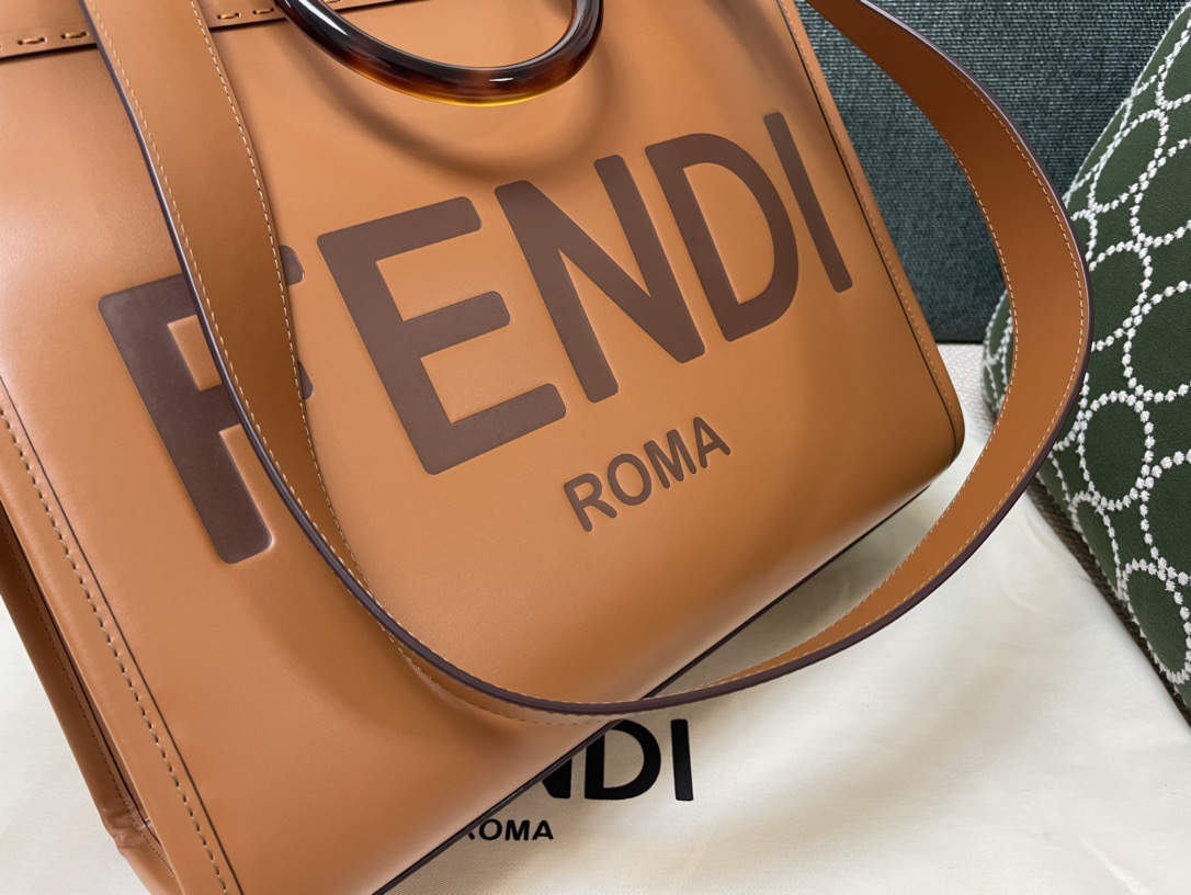 Fendi Tote Sunshine leather tote F0017