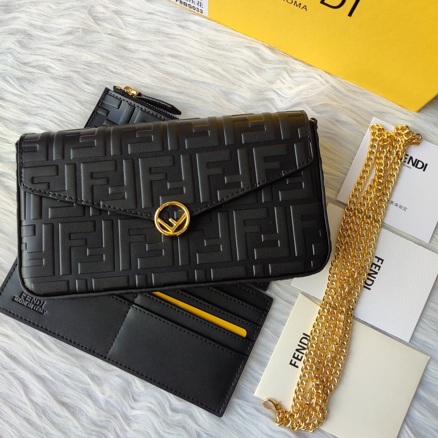 Fendi geometric flap mini handbag F0023