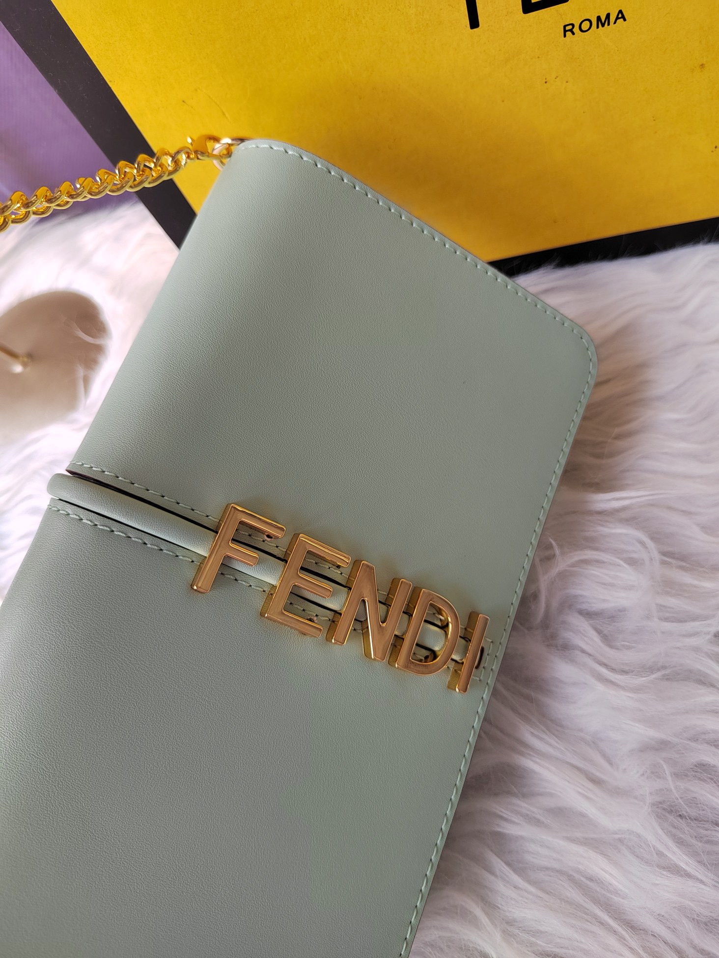 Fendi Logray wallet F0024