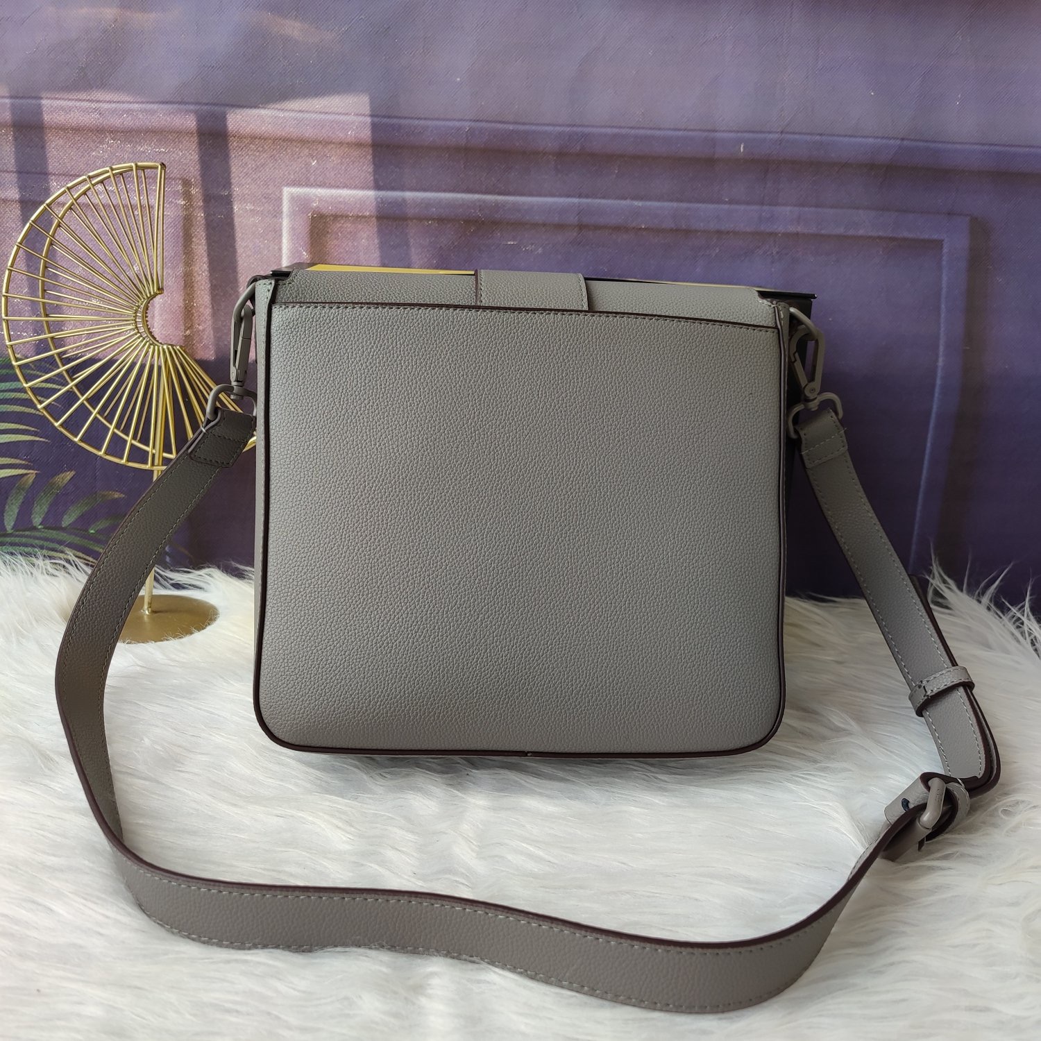 Fendi baguette medium messenger bag F0029