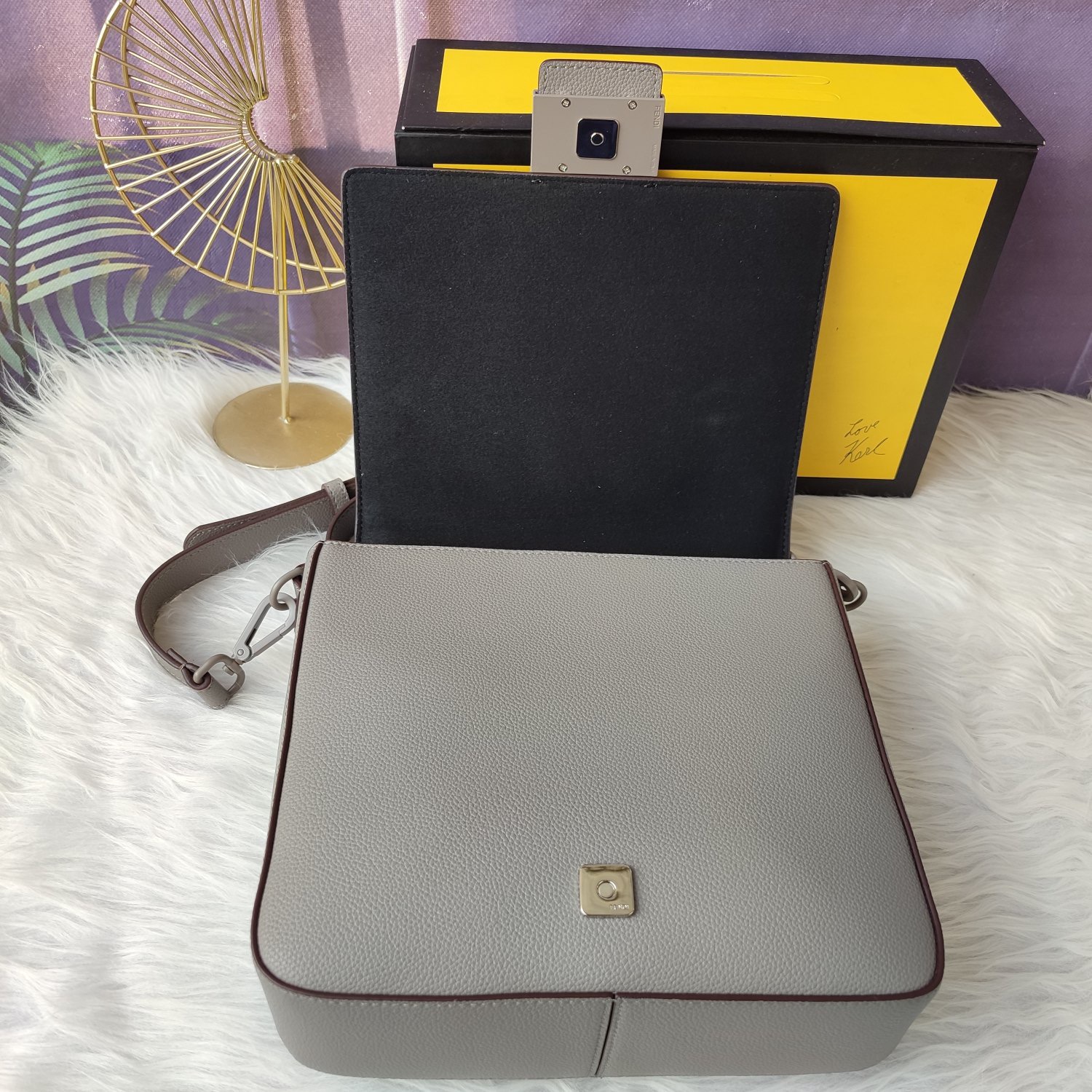 Fendi baguette medium messenger bag F0029