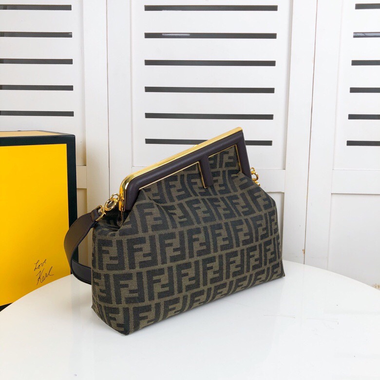 Fendi First Cloud Bag GM F0044