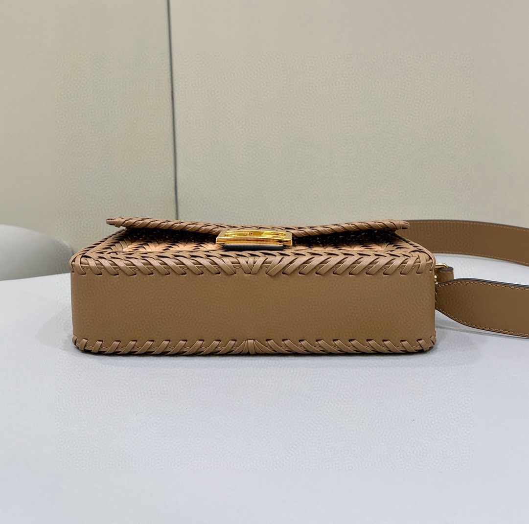 Fendi's iconic Baguette handbag F0055