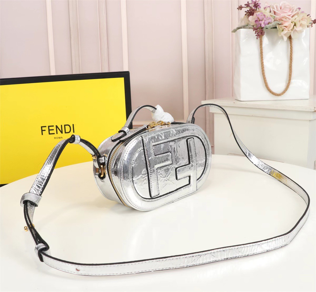 Fendi Camera case F0070