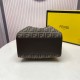 Fendi's 2023 autumn and winter magic bag F0077