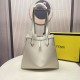 Fendi's 2023 autumn and winter magic bag F0080