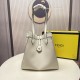 Fendi's 2023 autumn and winter magic bag F0080