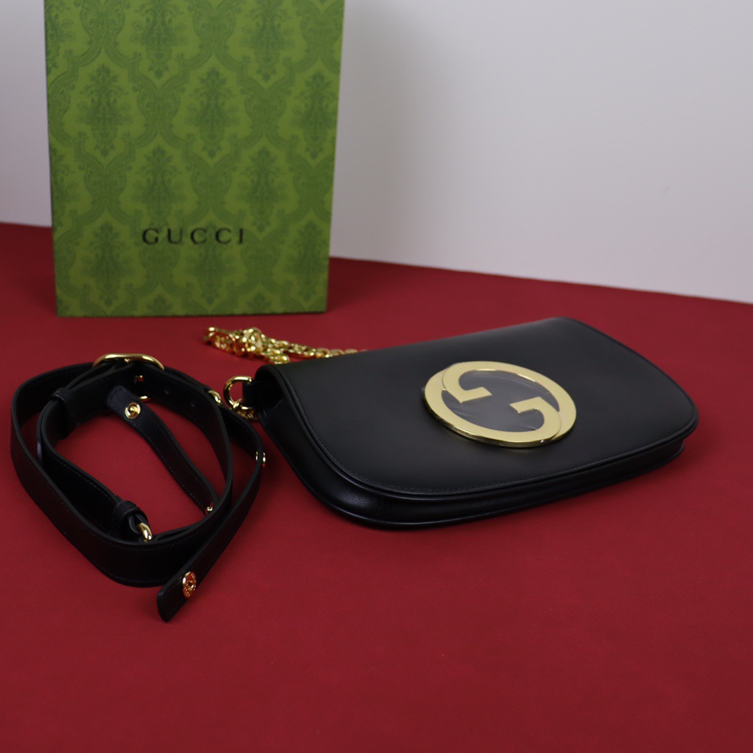 Gucci round interlocking medium shoulder bag