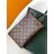 Louis Vuitton's neverfu medium handbag M12195