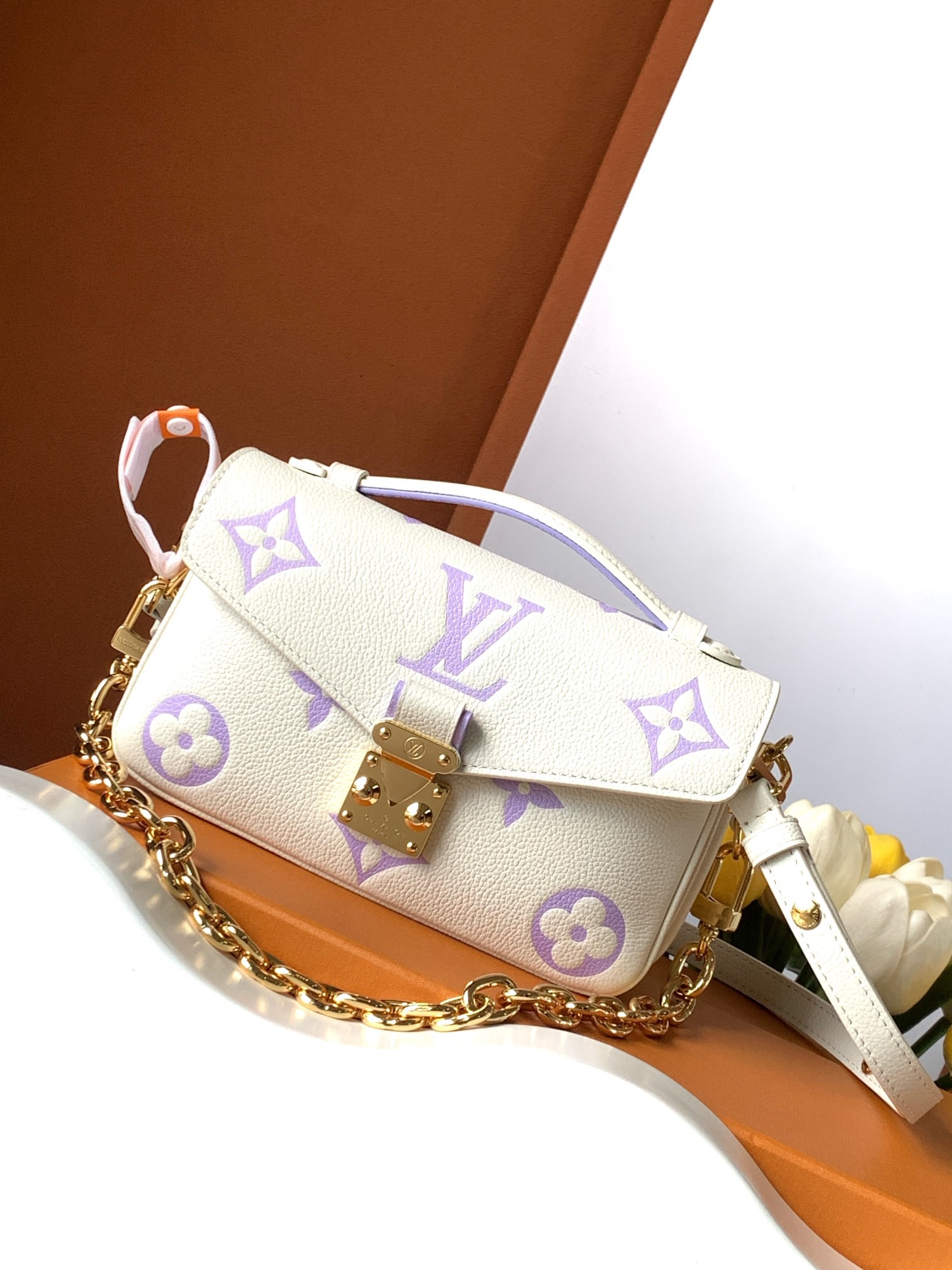 Louis Vuitton Pochette métis east west handbag M23940