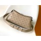 Louis Vuitton's mahina handit al small handbag M24255